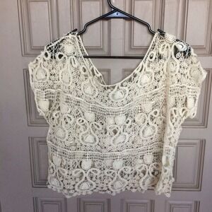 Color Swatch Top Crochet SzL Cream Cropped Cap Sleeve NWOT Delicate